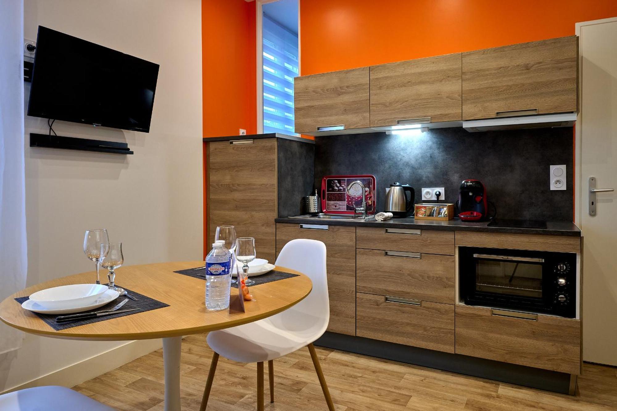 נבר Le Faidherbe Style Appart' Hotel - Wifi Gratuit - Parking Gratuit Calme Et Lumineux מראה חיצוני תמונה