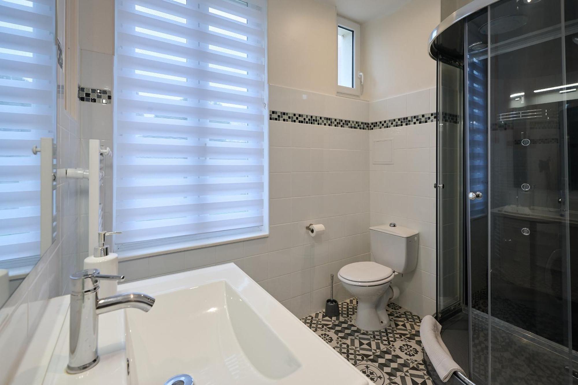נבר Le Faidherbe Style Appart' Hotel - Wifi Gratuit - Parking Gratuit Calme Et Lumineux מראה חיצוני תמונה